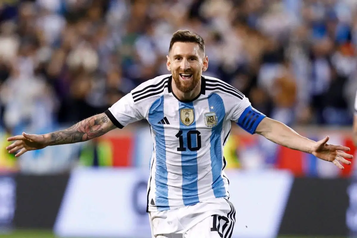 Messi đang đối mặt với chấn thương và đã 37 tuổi